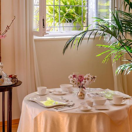 Palace Schoen Milesi - Esense Of Prestige - Private Pool - Free Parking - Old Money Style Luxury Rooms - Walking Distance To The Old Town, The Beach And All Amenities - Buralux Properties Split Exteriér fotografie